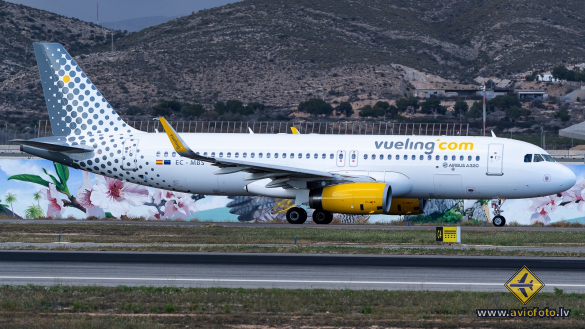 Airbus A320-232