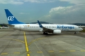 Boeing 737-85P