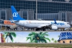 Boeing 737-8AS