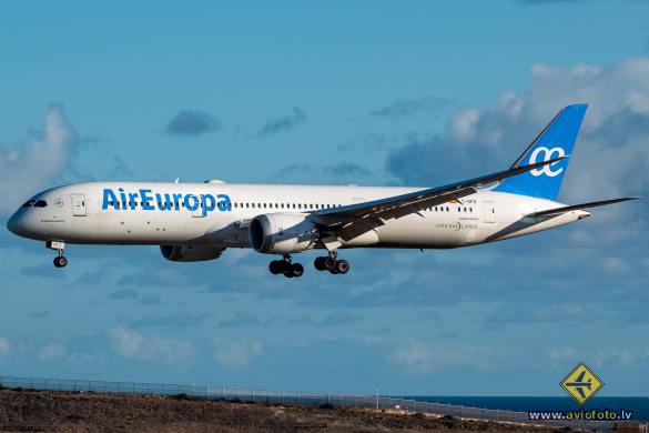 Boeing 787-9 Dreamliner