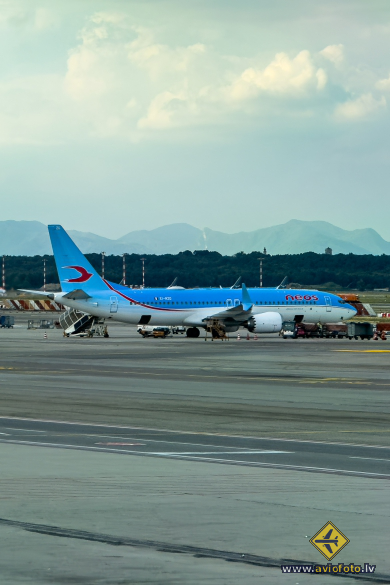 Boeing 737-8 MAX