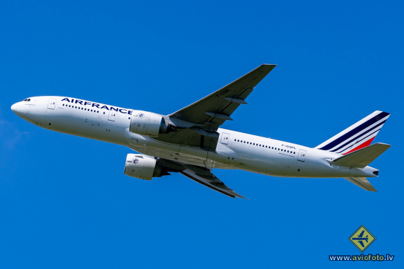 Boeing 777-228/ER