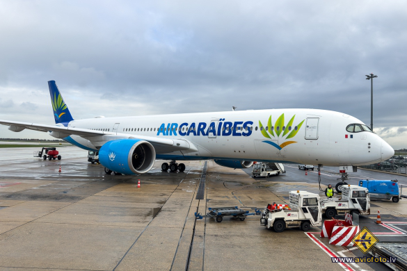 Airbus A350-941
