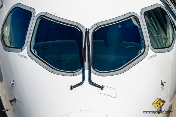 Bombardier CSeries CS300 (BD-500-1A11)
