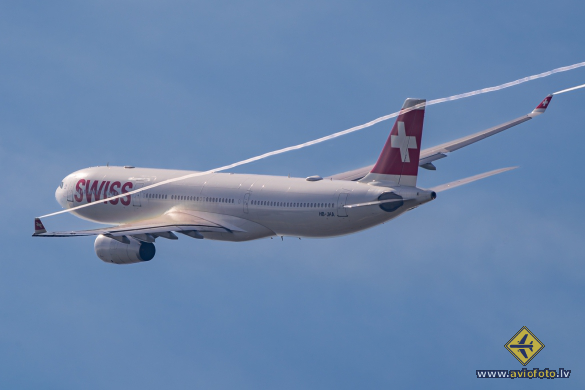 Airbus A330-343