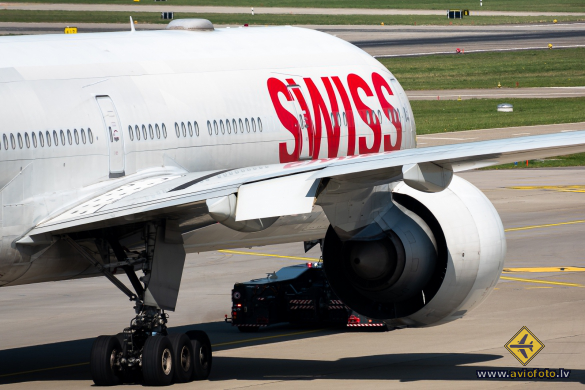 Boeing 777-3DE/ER