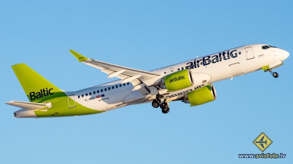 Airbus A220-300