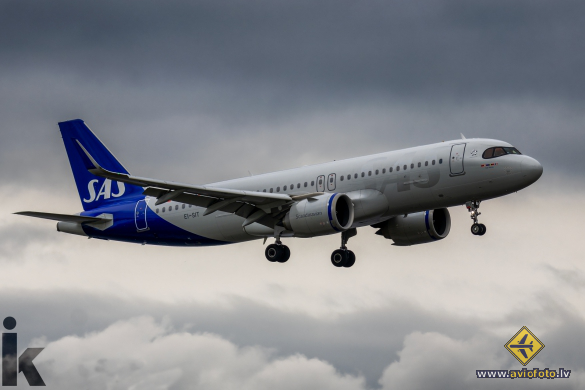 Airbus A320-251N