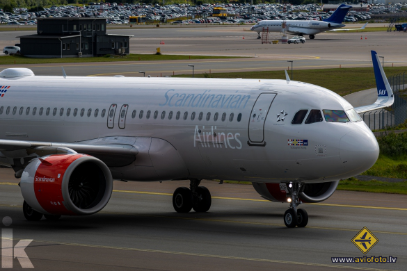 Airbus A320-251N