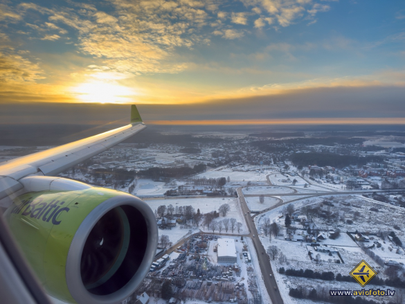 Airbus A220-300