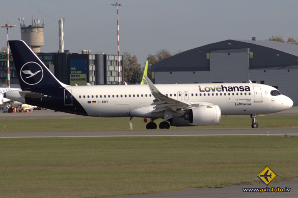 Airbus A320-271N