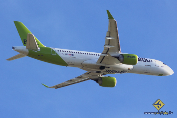 Airbus A220-300
