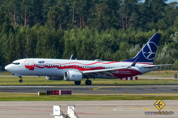 Boeing 737-8 MAX