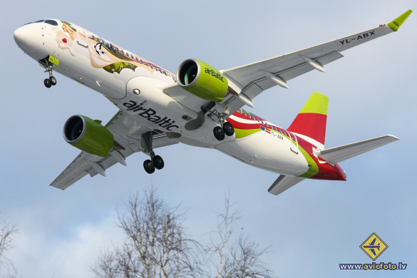 Airbus A220-300