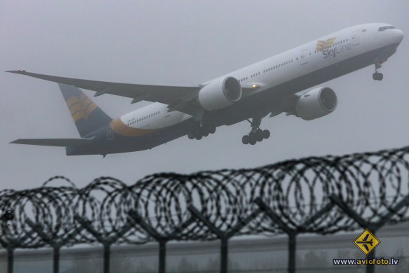 Boeing 777-31H/ER