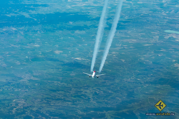 Airbus A320-214