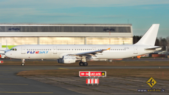 Airbus A321-211