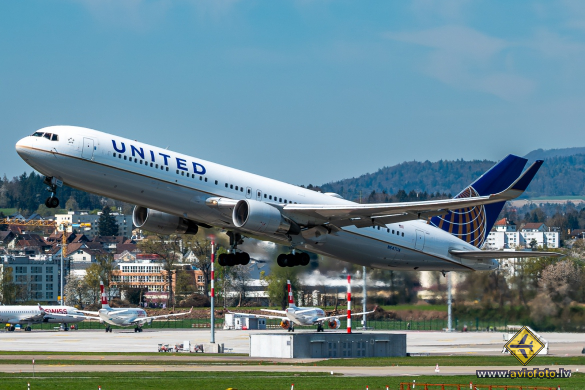 Boeing 767-322/ER