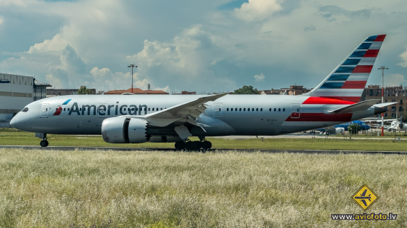 Boeing 787-8 Dreamliner
