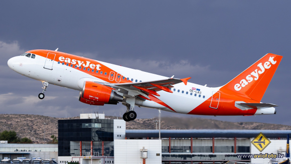 Airbus A319-111