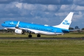Boeing 737-8K2
