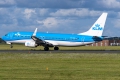 Boeing 737-8K2