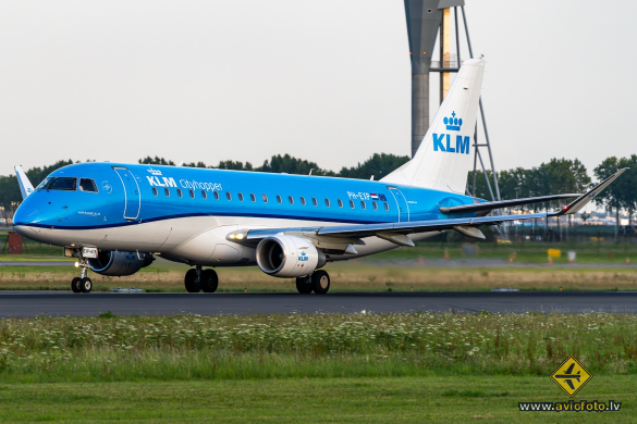 Embraer 175STD (ERJ-170-200STD)