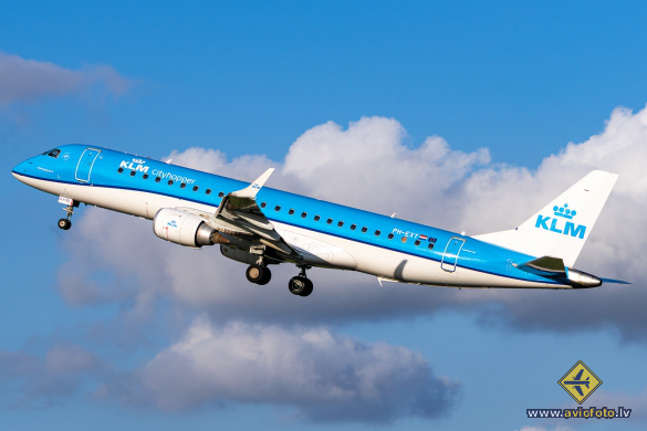 Embraer 190STD (ERJ-190-100STD)