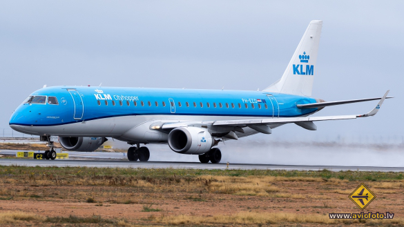 Embraer 190LR (ERJ-190-100LR)