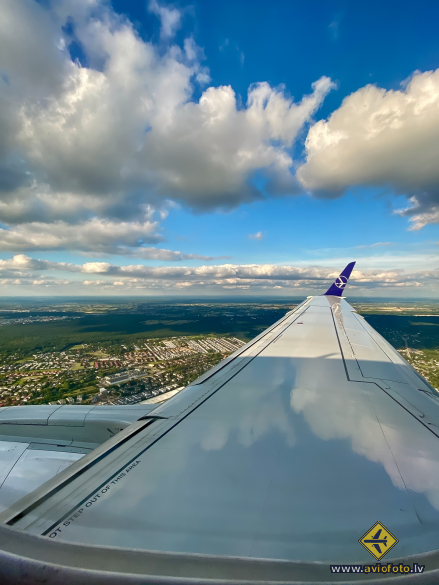 Embraer 175LR (ERJ-170-200LR)