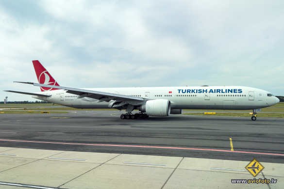 Boeing 777-3F2/ER