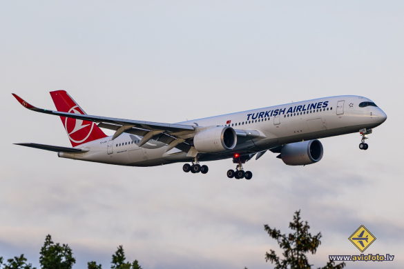 Airbus A350-941