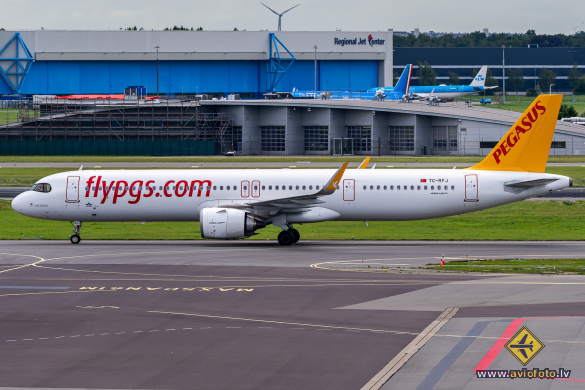 Airbus A321-251NX