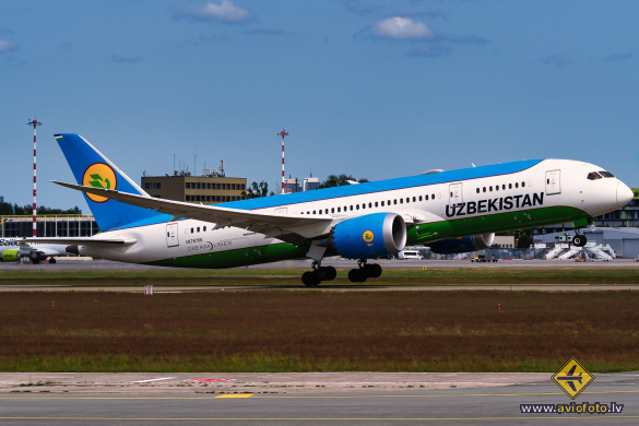 Boeing 787-8 Dreamliner