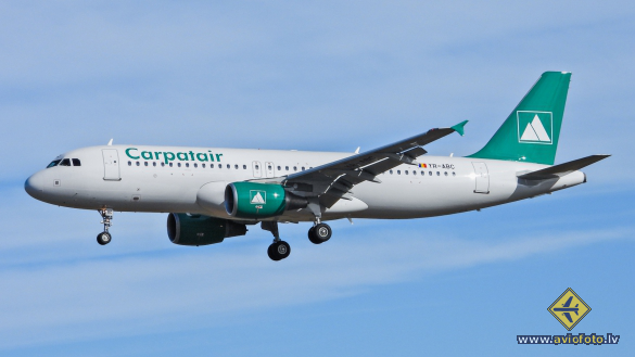 Airbus A320-216