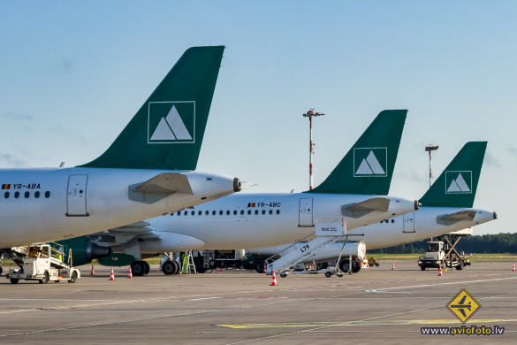 Airbus A320-216