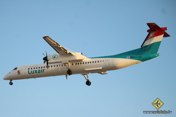 Bombardier DHC-8-402 Q400