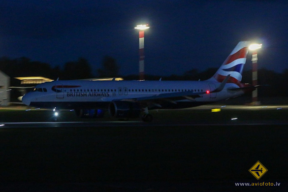 Airbus A320-251N