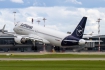 Airbus A320-214