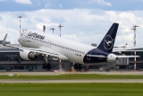 Airbus A320-214
