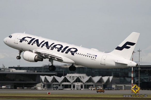 Airbus A320-214