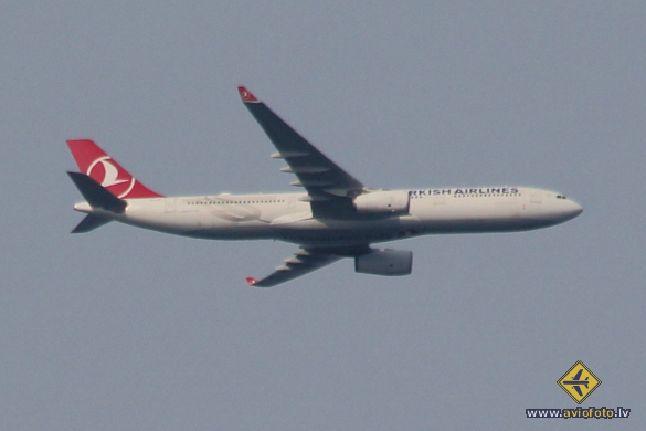 Airbus A330-343