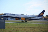 Boeing 757-256