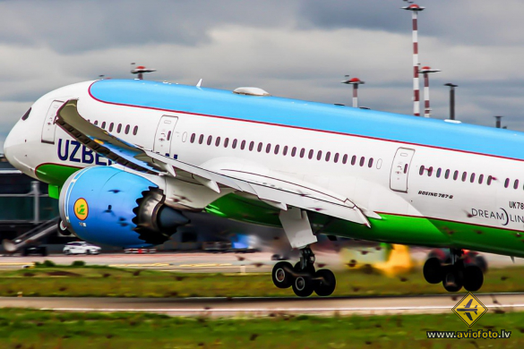 Boeing 787-8 Dreamliner