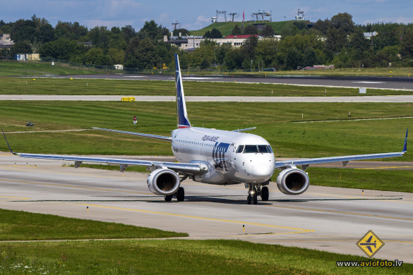 Embraer 190STD (ERJ-190-100STD)