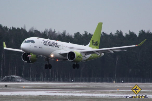 Airbus A220-300