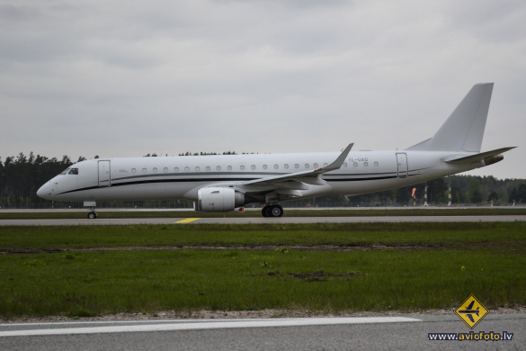 Embraer Lineage 1000 (ERJ-190-100ECJ)