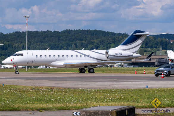 Bombardier Global 6000 (BD-700-1A10)