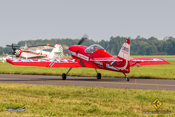 Zlin Z-50LS