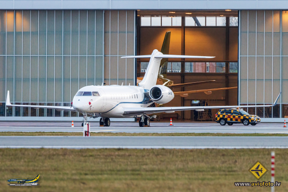 Bombardier Global 6000 (BD-700-1A10)